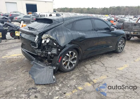 2023 Ford Mustang Mach-E Premium z USA, uszkodzony, nr VIN 3FMTK3RM4PMA30264